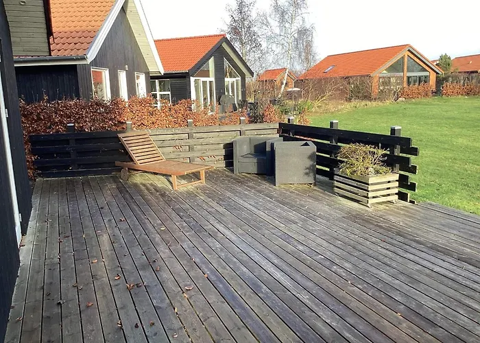 4 Star In Vaeggerlose * Boto By